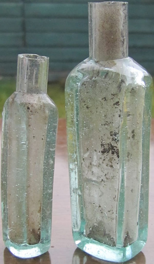chinese opium bottles